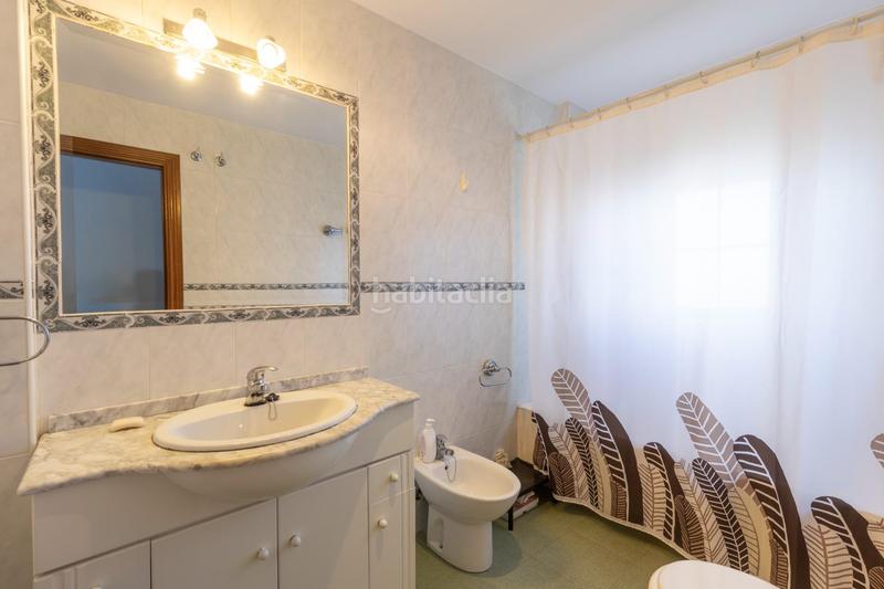 Foto 493e01c3-edb8-4081-8887-13ffb80ddc49. Casa adossada amb calefacció aparcament a Cájar