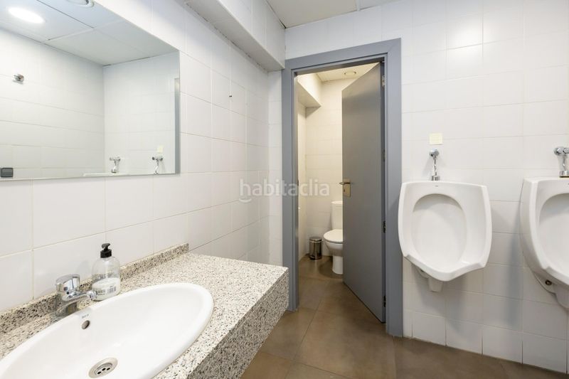 Foto 3ec02acb-9c97-4bfc-9822-b552873e38e9. Edifici a Peligros