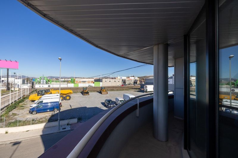 Foto b6f4cf92-d831-4ae6-ac17-671c41902997. Edifici a Peligros