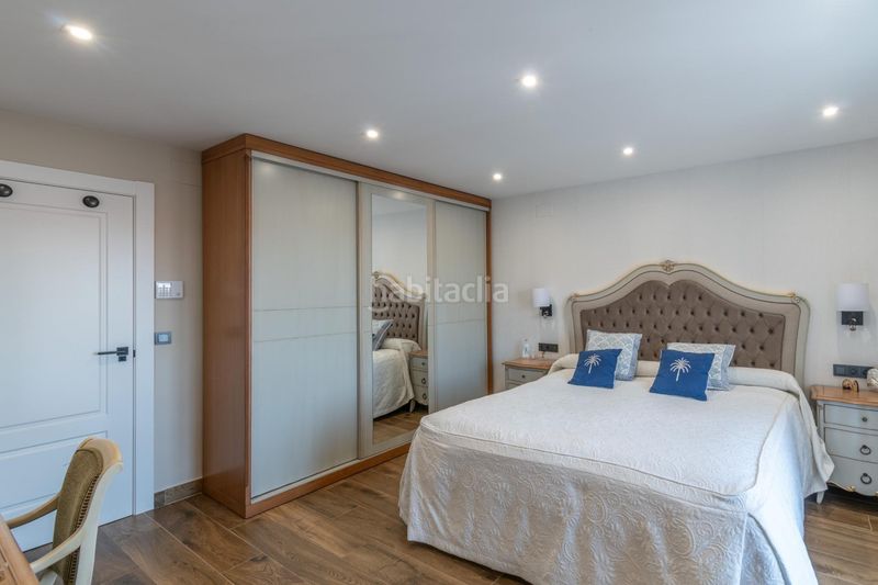 Foto 7ae5cd66-037b-4ec1-bb00-39e4b60f0406. Casa amb aparcament a Peligros