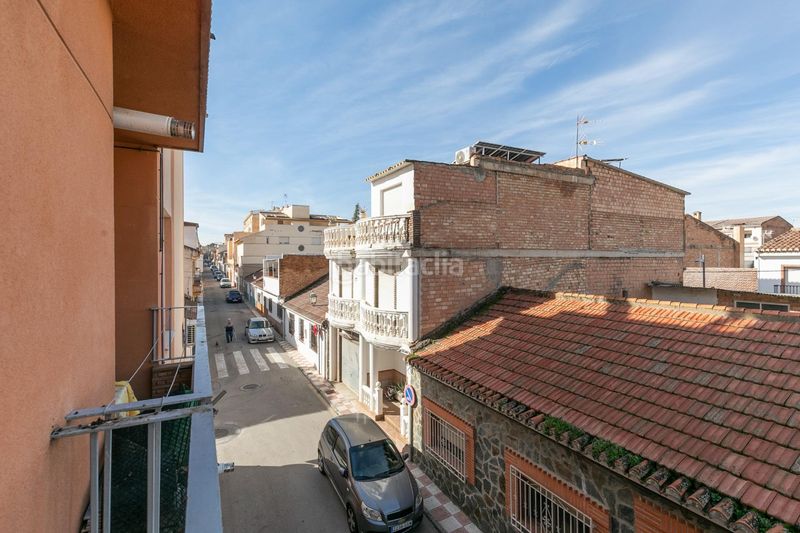 Foto bde390c1-2401-4a65-9dfe-8e6e91d8c69e. Pis a calle de pamplona 14 a Avda. De los Ogíjares Armilla