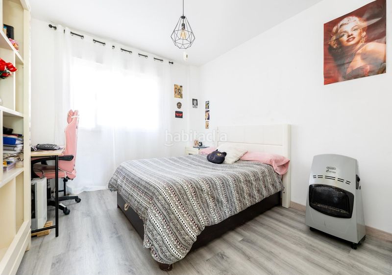 Foto 5d8c8664-386d-486e-b014-bb7cb7b35358. Casa amb aparcament a Nívar