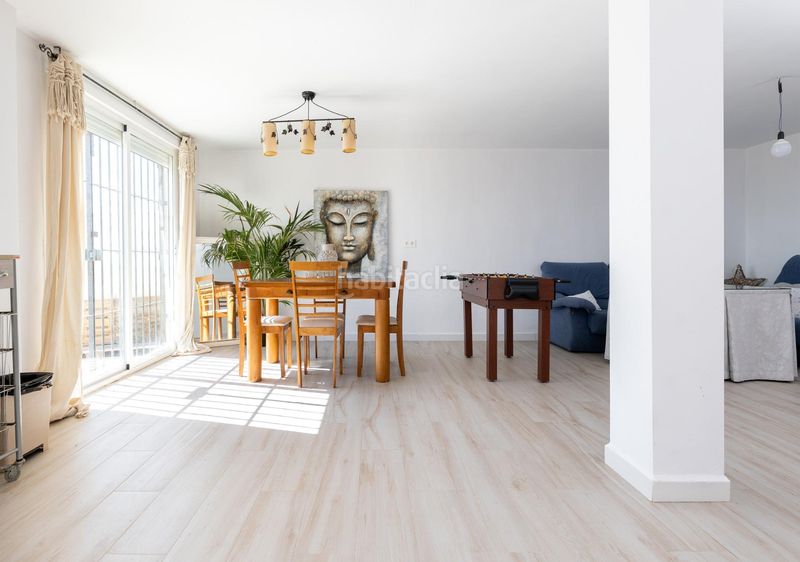 Foto ce65692e-1381-4104-9cf6-7d36997a59fb. Casa amb aparcament a Nívar