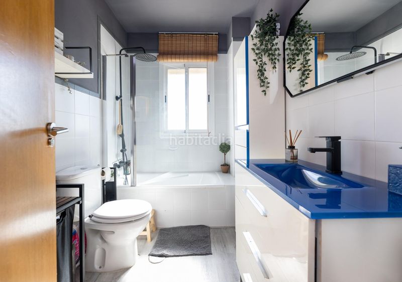 Foto d6ae9a34-601c-4f51-a8ba-ef870c35affd. Casa amb aparcament a Nívar