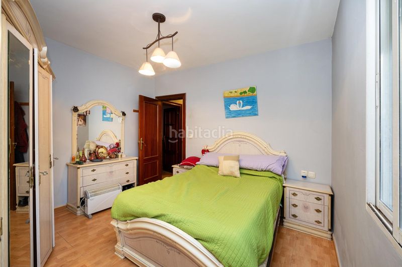 Foto f70bab2d-e3d7-4c28-b73e-13e5e1fdd2d2. Casa adossada a ogijares 18 a Avda. De los Ogíjares Armilla