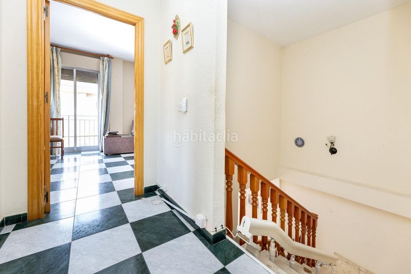 Foto 5f27e086-1a26-4be1-954a-d9e638f41ae0. Casa amb aparcament a Maracena