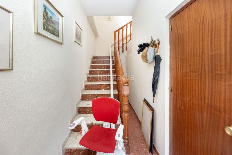 Foto d3172159-0b0e-4e25-90cd-78beee90e484. Casa amb aparcament a Maracena