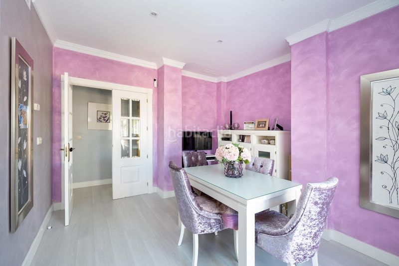 Foto 0a1b9281-4f26-4271-9229-acc376faa180. Àtic amb aparcament piscina a Playa de Granada Motril