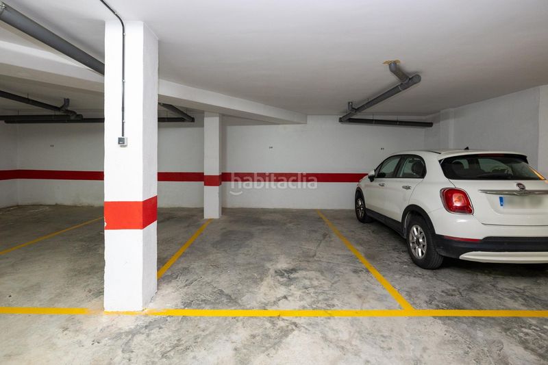 Foto 24a181a3-723c-4f34-b8b8-4aa2592b287e. Àtic amb aparcament piscina a Playa de Granada Motril