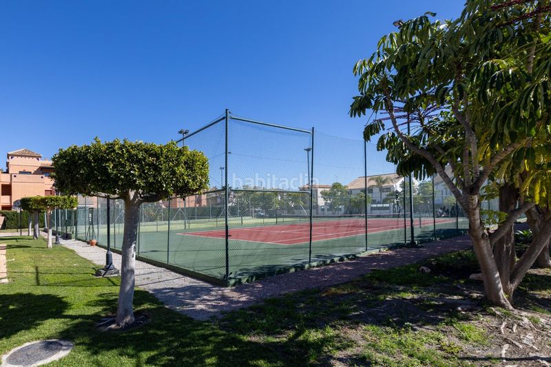 Foto 4cd825b1-16af-4c25-8579-e10a7b188d5a. Àtic amb aparcament piscina a Playa de Granada Motril