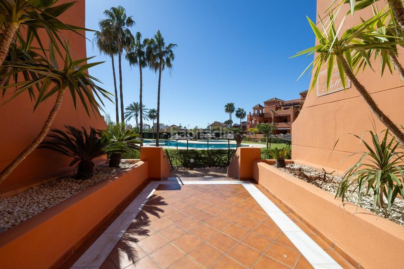 Foto fd24022b-b0d1-4129-82da-15e14d3452b4. Àtic amb aparcament piscina a Playa de Granada Motril