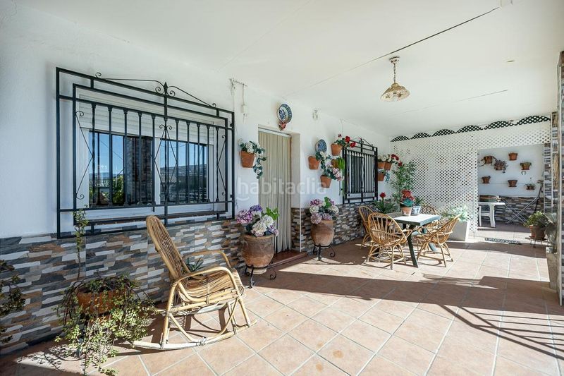 Foto b56e6f9a-3c28-477a-83d3-2736c18abf9c. Casa adossada amb aparcament piscina a Barrio de la Vega Monachil