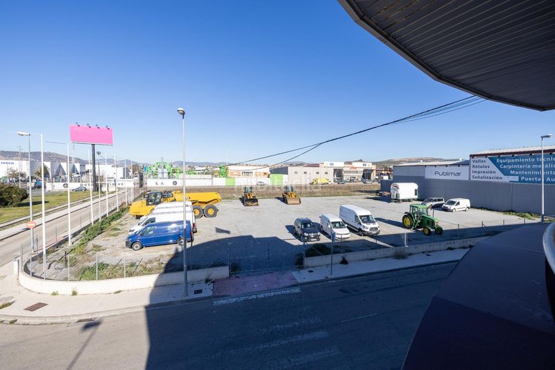 Foto eee00db7-d517-45e1-b17d-d3ae144be8dd. Edificio in Peligros