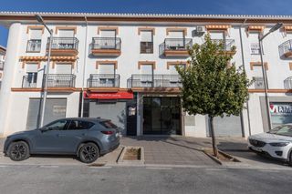 Etagenwohnung  Calle de aragón. Precioso piso en alhendin, junto a la carretera de motril