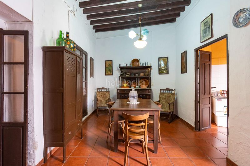 Foto f3f11567-d336-4cfb-8bc3-ee32c319cea0. Edifici a Centro Salobreña