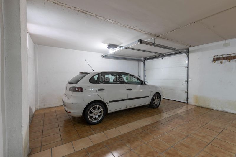 Foto a155eab1-fd78-4e0b-9a9c-f9e1528fc7e0. Casa adossada amb calefacció aparcament a Cájar