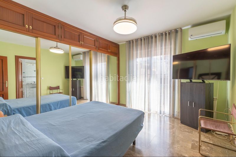 Foto adcc23ca-c667-421a-b4d9-d47dc578244e. Casa adossada amb calefacció aparcament a Cájar