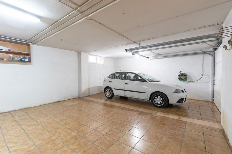 Foto f20a7e87-e95c-4845-a387-1299b393d201. Casa adossada amb calefacció aparcament a Cájar