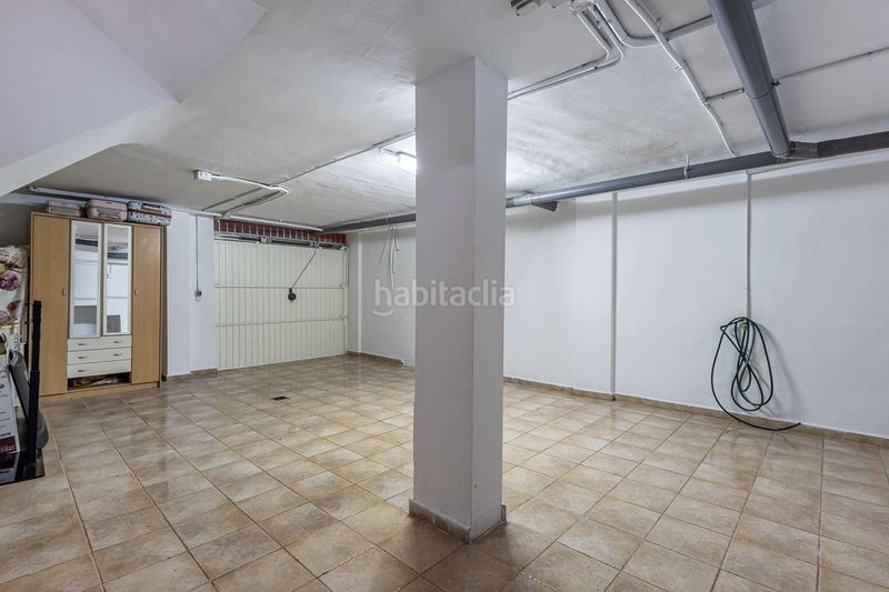 Foto ff7747ec-1b86-4947-b3e7-0ea0571214bd. Casa adossada amb aparcament a Atarfe