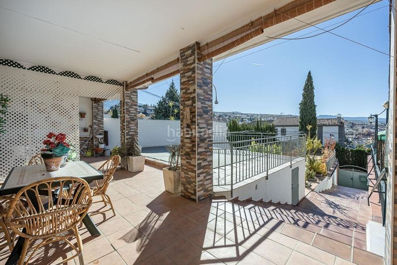 Foto 46495f42-76c9-4337-8424-bac4357370c1. Casa adossada amb aparcament piscina a Barrio de la Vega Monachil