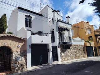 Maison jumelée à Calle BLASCO IBAÑEZ