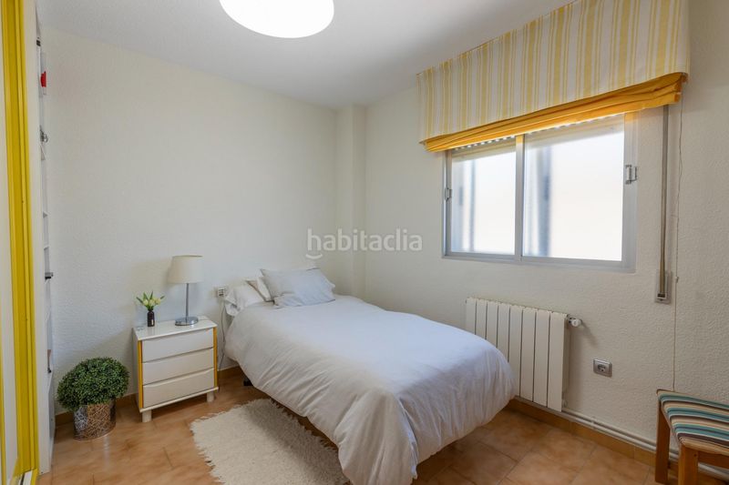 Foto 58578508-ae8d-4ef7-8633-18dfac2f48e6. Casa adossada amb calefacció aparcament a Avda. De los Ogíjares Armilla