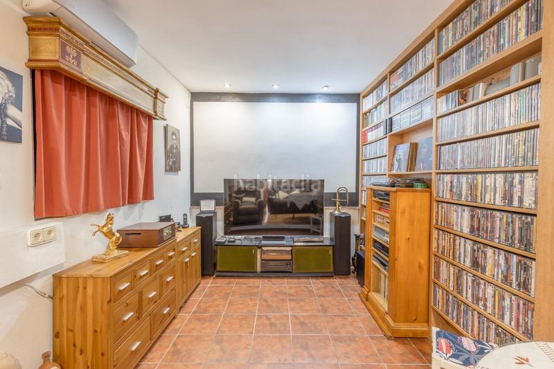 Foto a2b9b32b-46bc-407d-9a6b-02283f5ba599. Casa adossada amb calefacció aparcament a Avda. De los Ogíjares Armilla