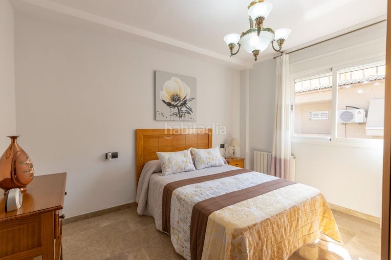 Foto f4b71560-0970-4c0c-a817-fb9605d54d7a. Casa adossada amb calefacció aparcament a Poniente Armilla