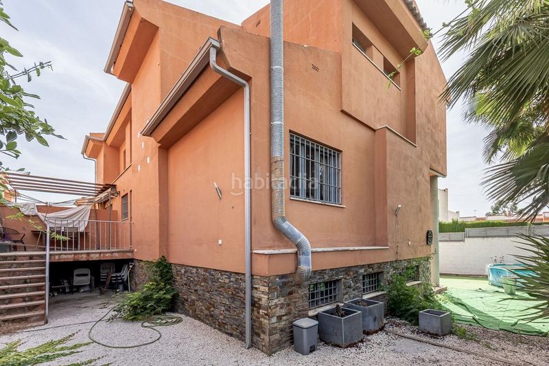 Foto bbdb4501-6711-4e3b-a7d7-be7e7ce0f78c. Casa aparellada amb calefacció aparcament a Jun