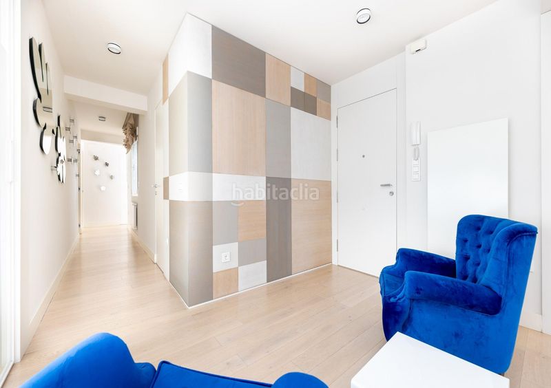 Foto 2fc8b0ca-4a5f-4b18-8596-5053907e5ecd. Piso exclusiva vivienda con vistas al palacio de los patos, junto recogidas, 4 dormitorios 3 baños en Granada