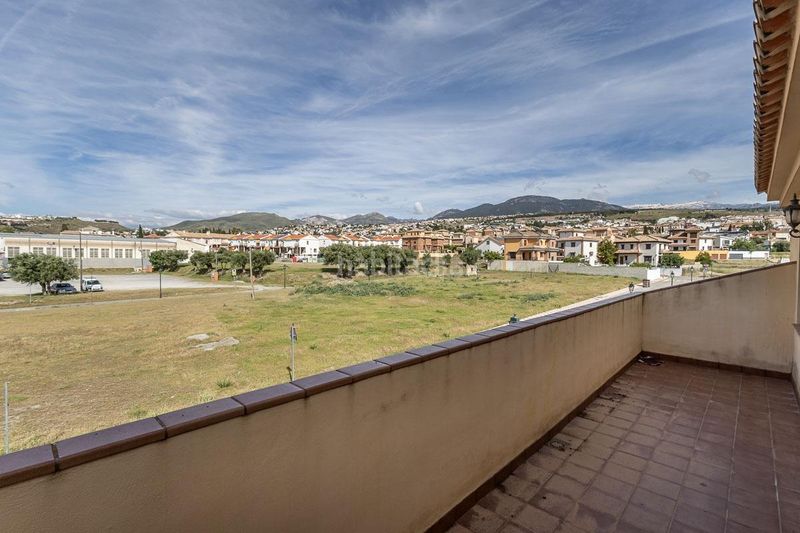 Foto 06153f59-9f1d-4d05-b232-d46d7510fa46. Casa amb calefacció aparcament a Cájar