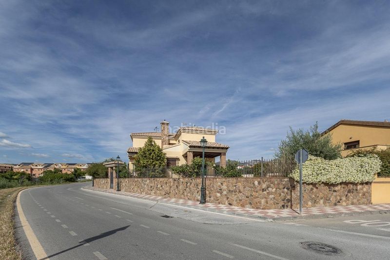Foto e0f8dc9c-5581-4aab-9b45-7cc16727076f. Casa amb calefacció aparcament a Cájar