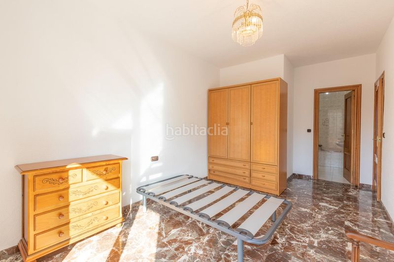 Foto 4a3b59b7-add8-45e1-bf9c-852e29450f85. Pis a Güéjar Sierra