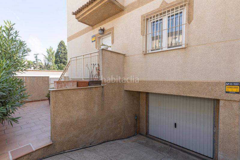 Foto 468da0f4-8ac9-43d1-85d7-c7025df4aa3b. Casa adossada amb calefacció aparcament piscina a Santa Fe