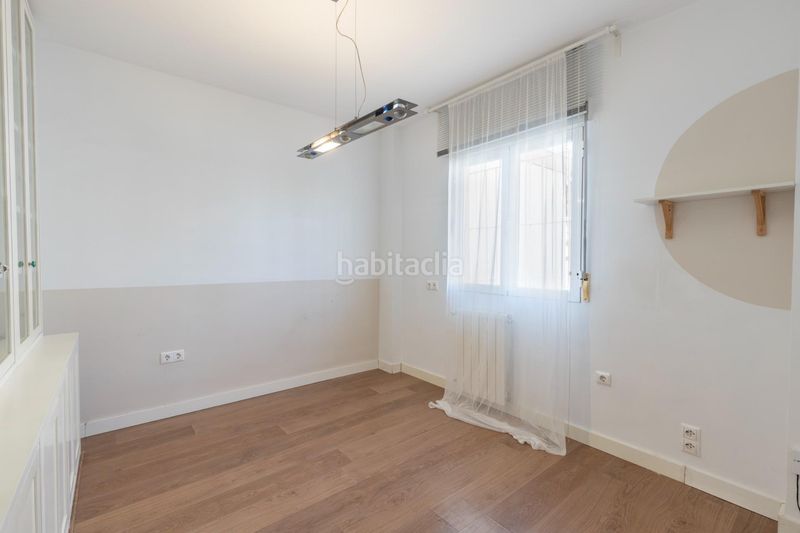 Foto ab3de5d6-df81-4980-8cb2-31ca9ef41131. Casa adossada amb calefacció aparcament piscina a Santa Fe