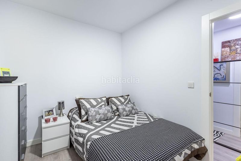 Foto 0068a33c-f28f-4516-bedd-6823df833f4a. Pis amb aparcament a Maracena