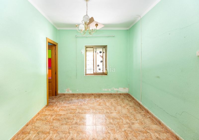 Foto 3a376e15-af40-49e1-b58c-8ab8704236db. Casa adosada oportunidad para construir una pequeña promoción de viviendas en Granada