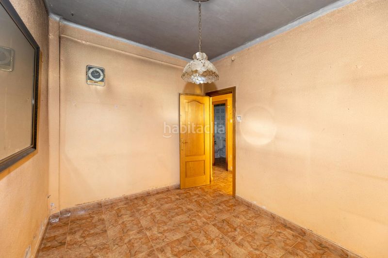 Foto 4d593add-4cd9-489d-8bf0-e279feecd269. Casa adosada oportunidad para construir una pequeña promoción de viviendas en Granada