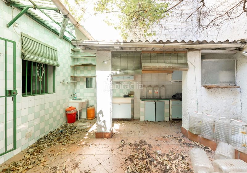 Foto 7e77ab5a-ebdc-4ea9-9ce6-bca5b06f52be. Casa adosada oportunidad para construir una pequeña promoción de viviendas en Granada