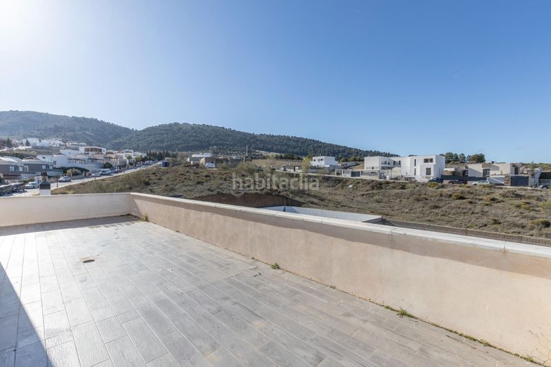 Foto 598c34d2-7c5b-49b9-a1e6-a68e8fa387e0. Xalet a calle puntal de las siete lagunas 18 a Dílar