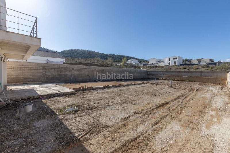Foto 637b1b85-79d2-4fd7-abfc-5ac9bba857a4. Xalet a calle puntal de las siete lagunas 18 a Dílar