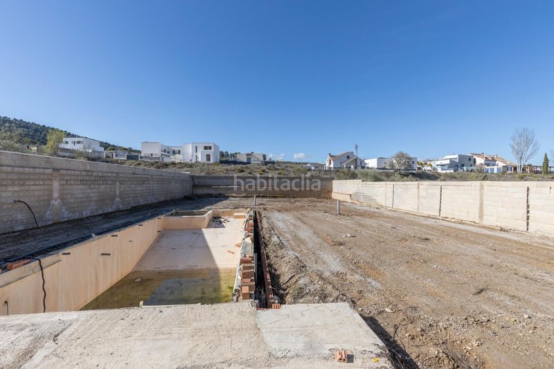 Foto ae5510d1-5599-4a97-afb6-97f3c2ffccf0. Xalet a calle puntal de las siete lagunas 18 a Dílar