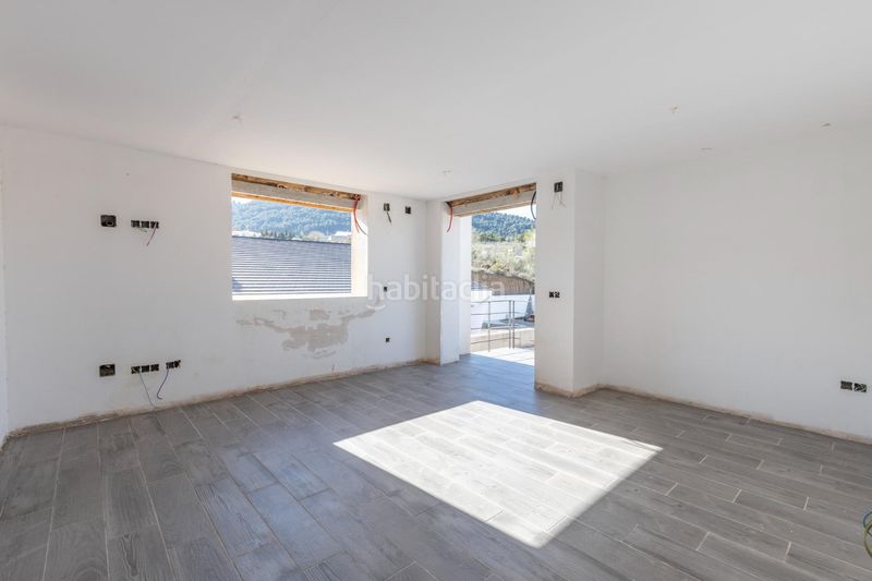 Foto ba8d7d0f-a104-46ce-9091-c93e6fa7c756. Xalet a calle puntal de las siete lagunas 18 a Dílar