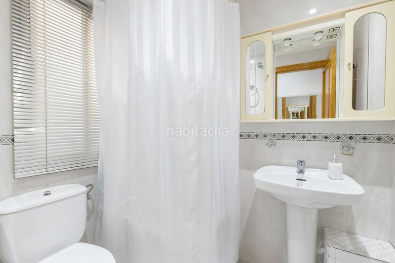 Foto 5aed2604-2fc5-444b-b778-5685796a65ac. Casa adossada amb calefacció aparcament a Peligros