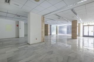 Business premise in Angustias - Chana - Encina