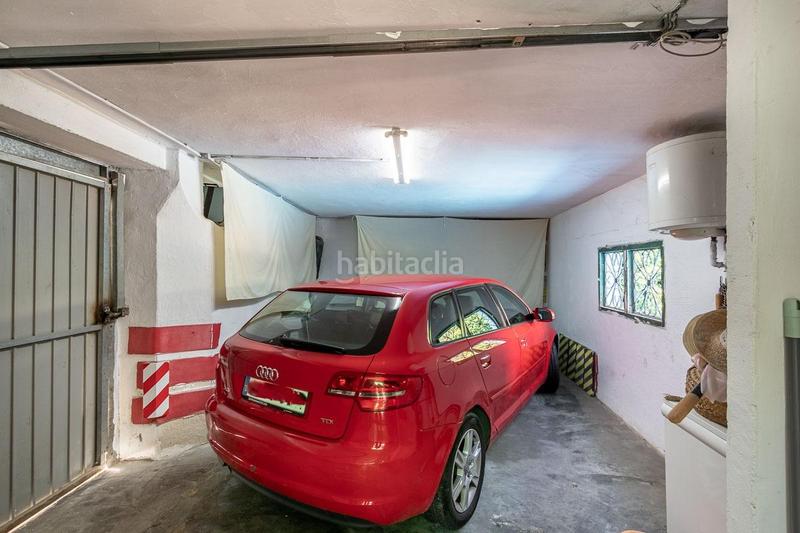 Foto 40b31e34-91e4-48a9-abb0-d717f11e2678. Chalet carmen con espectacular jardin y piscina en paseo del salón en Granada