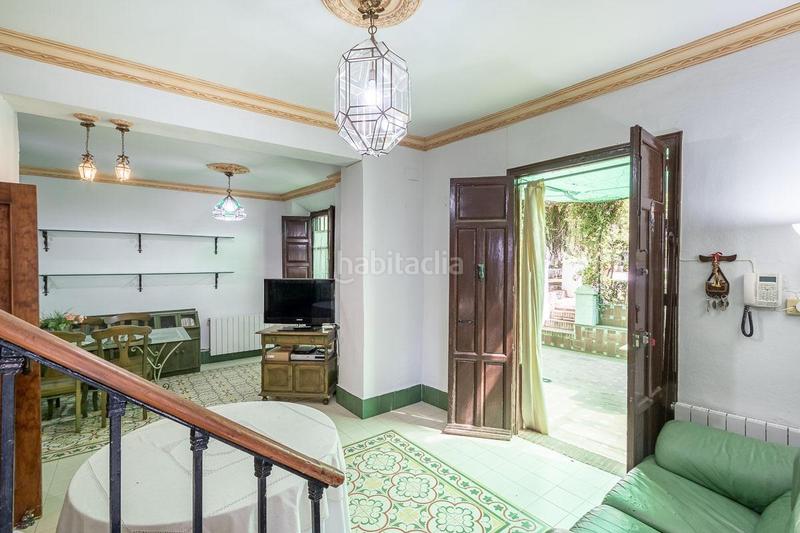 Foto f300d945-5ed3-4107-91f9-ca303363cf6b. Chalet carmen con espectacular jardin y piscina en paseo del salón en Granada