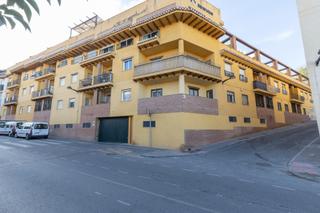 Pis a Calle barranco 4. Obra nueva!! pisos de 2 dormitorios con garaje en avd. del sol