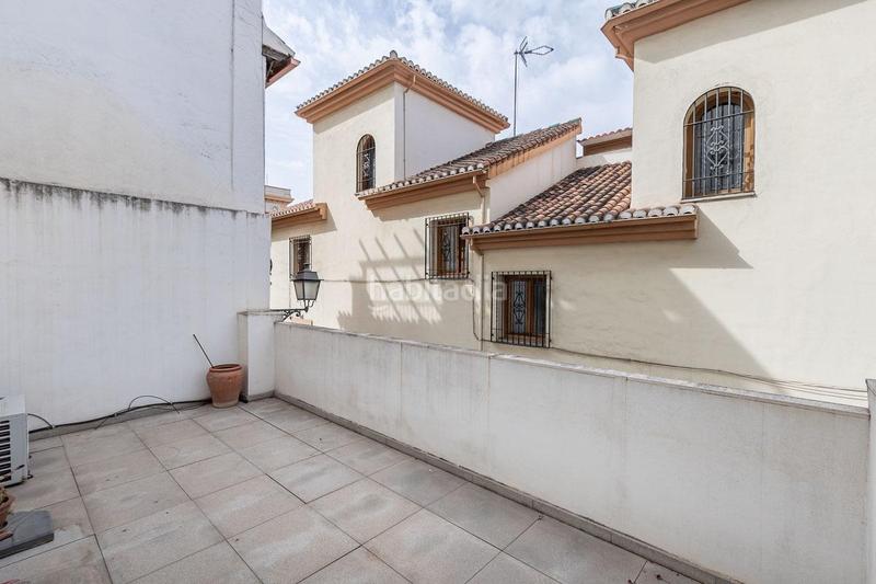 Foto 39a98a1c-a73b-47d3-bfd3-d714aa3d2935. Casa  única en el realejo en San Matías - Realejo Granada