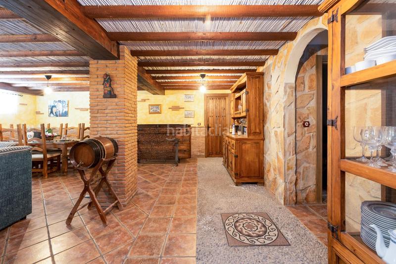 Foto 1b6004c9-9da3-4f96-8e9d-8e7dff5bbc9d. Chalet espectacular chalet independiente en el laurel de la reina. la zubia. en Zubia (La)